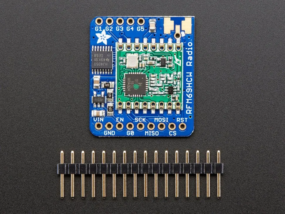 Adafruit RFM69HCW Transceiver Radio Breakout - 868 or 915 MHz