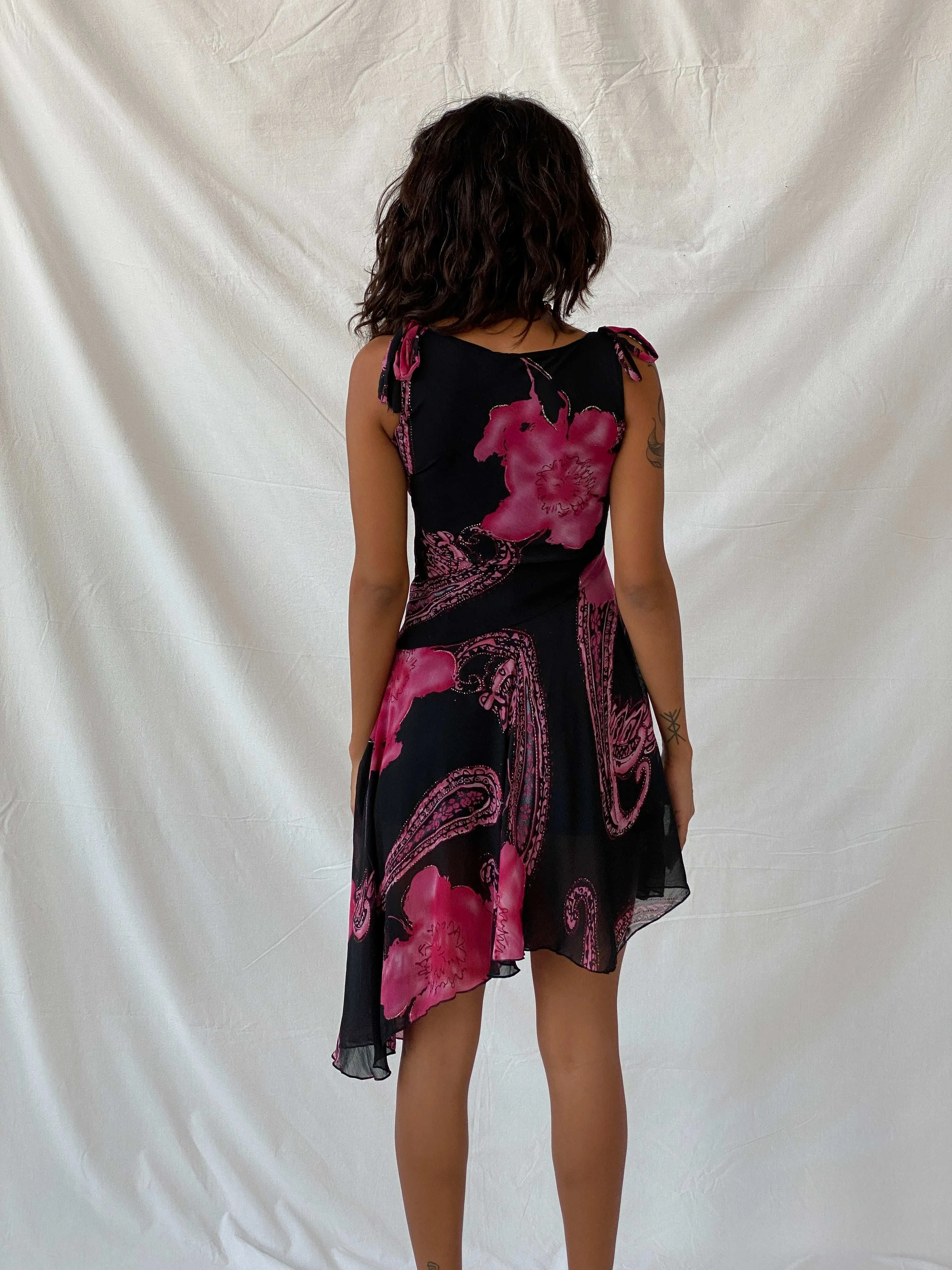 Beautiful Vintage Black and Pink Shimmery Sleeveless Dress - 2XS