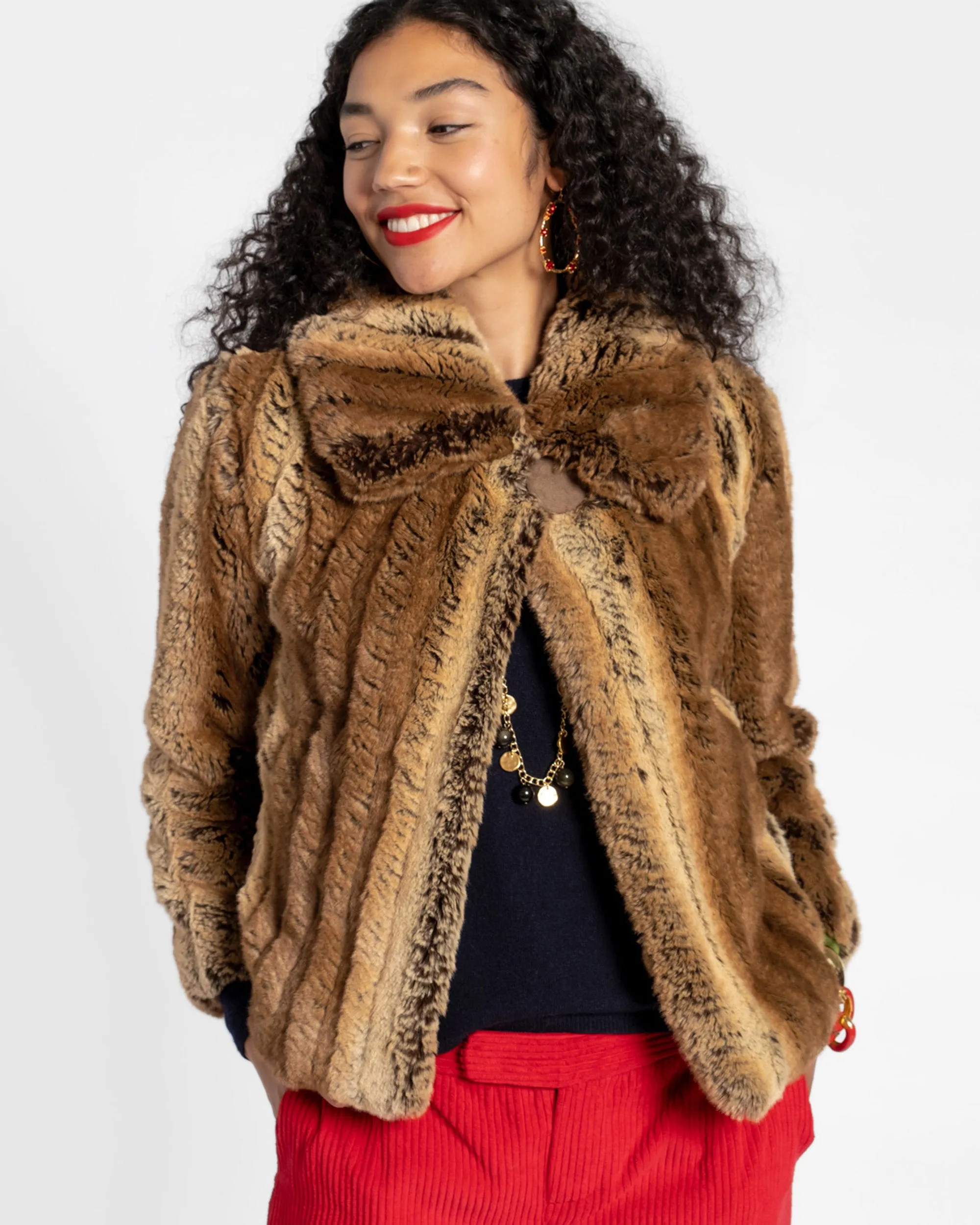 Short Faux Fur Jacket Chevron Stripe