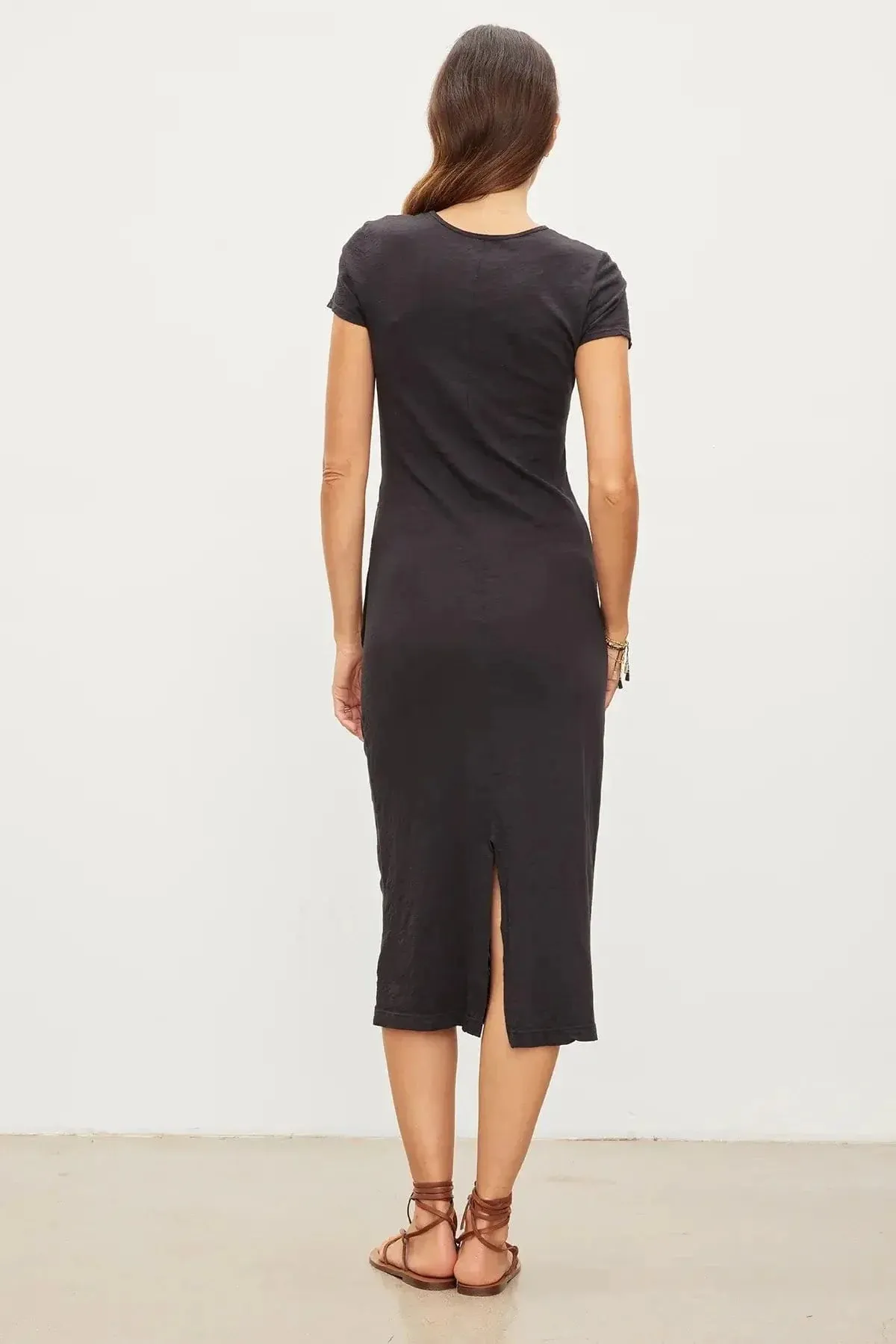 Velvet - Darcy Cotton Slub Midi Dress in black